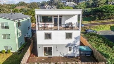 Beach Home For Sale in Lincoln City, Oregon