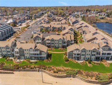 Beach Condo For Sale in Narragansett, Rhode Island