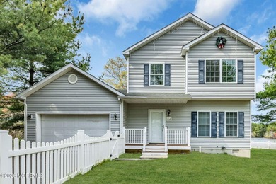 Beach Home For Sale in Toms River, New Jersey
