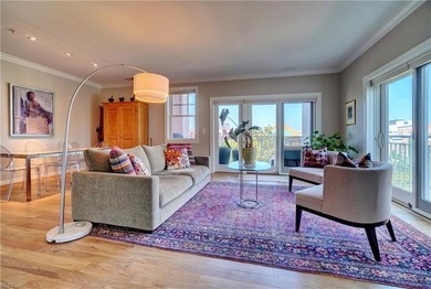 Beach Condo For Sale in Norfolk, Virginia