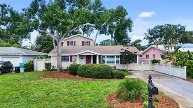 Beach Home Sale Pending in Gulfport, Florida