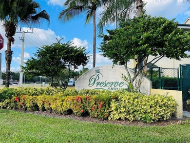 Beach Condo For Sale in Sunrise, Florida