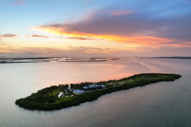 Beach Home For Sale in Summerland Key, Florida