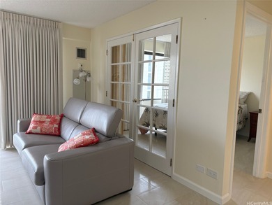 Beach Condo For Sale in Honolulu, Hawaii