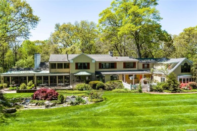 Beach Home Off Market in Locust Valley, New York