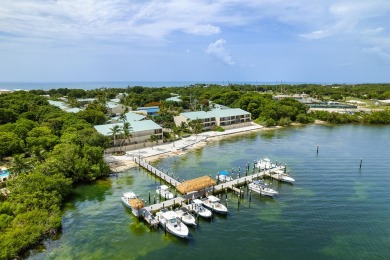 Beach Townhome/Townhouse For Sale in Plantation Key, Florida