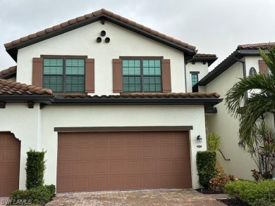 Beach Home For Sale in Fort Myers, Florida