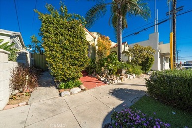 Beach Townhome/Townhouse Sale Pending in San Pedro, California