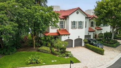 Beach Townhome/Townhouse For Sale in Delray Beach, Florida