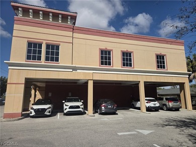 Beach Condo For Sale in Cape Coral, Florida