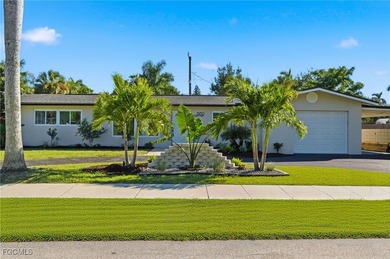 Beach Home For Sale in Fort Myers, Florida