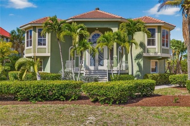 Beach Home For Sale in Sanibel, Florida