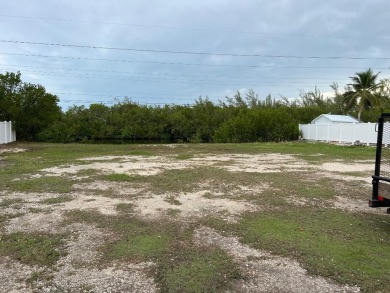 Beach Lot For Sale in Sugarloaf Key, Florida