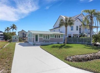 Beach Home For Sale in Naples, Florida