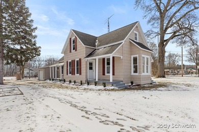 Beach Home For Sale in Muskegon, Michigan
