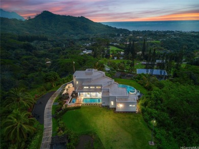 Beach Home For Sale in Kaneohe, Hawaii