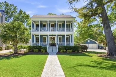 Beach Home For Sale in Mount Pleasant, South Carolina