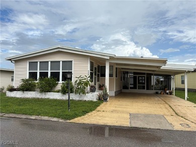 Beach Home Sale Pending in North Fort Myers, Florida