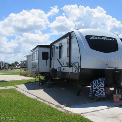 Beach Lot For Sale in Fort Myers, Florida