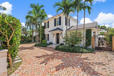 Beach Home For Sale in West Palm Beach, Florida