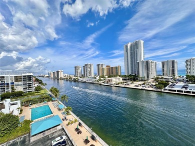 Beach Condo For Sale in Hallandale Beach, Florida