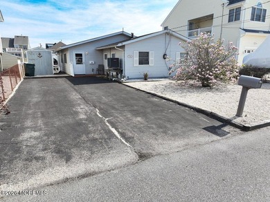 Beach Home Sale Pending in Little Egg Harbor, New Jersey