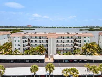 Beach Condo For Sale in Sarasota, Florida