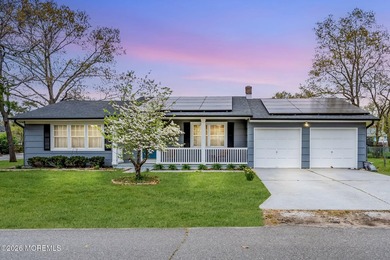 Beach Home For Sale in Pine Beach, New Jersey