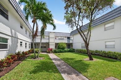 Beach Condo For Sale in Delray Beach, Florida