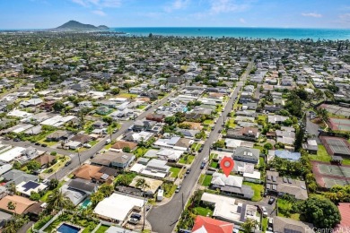 Beach Home For Sale in Kailua, Hawaii