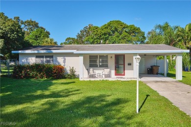 Beach Home For Sale in Fort Myers, Florida