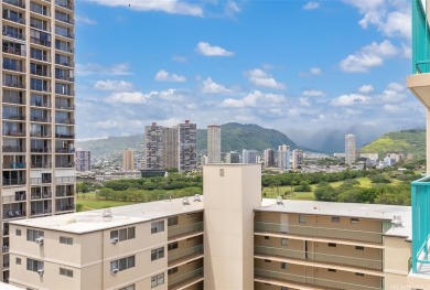 Beach Condo For Sale in Honolulu, Hawaii