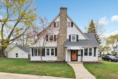 Beach Home For Sale in Stratford, Connecticut