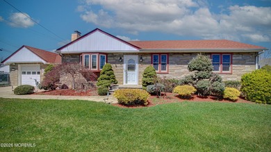 Beach Home Sale Pending in South Amboy, New Jersey