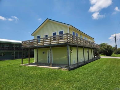 Beach Home For Sale in Grand Isle, Louisiana