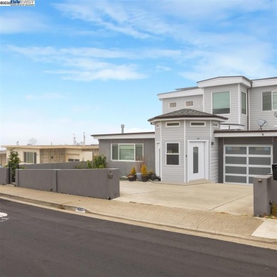 Beach Home For Sale in Pacifica, California