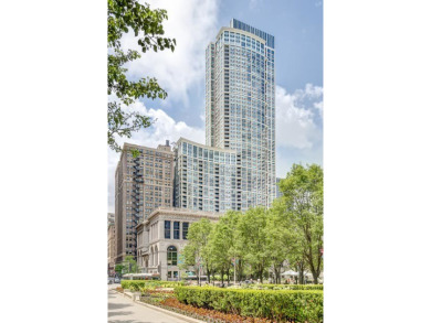 Beach Home For Sale in Chicago, Illinois