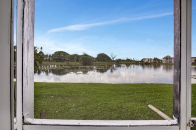 Beach Condo For Sale in Pembroke Pines, Florida