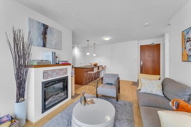 Condo For Sale in Vancouver image photo picture
