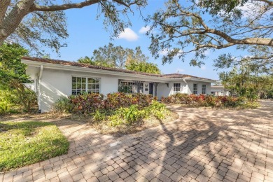 Beach Home For Sale in St. Petersburg, Florida