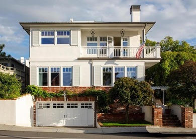 Beach Home For Sale in La Jolla, California