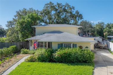 Beach Home Sale Pending in Tampa, Florida