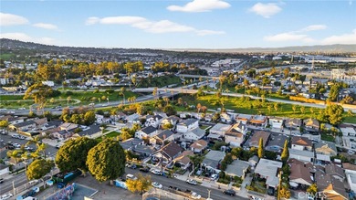 Beach Townhome/Townhouse For Sale in San Pedro, California