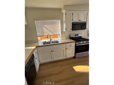 Beach Home Active Under Contract in Oceanside, California