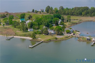 Beach Home For Sale in Lancaster, Virginia