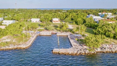 Beach Home For Sale in Key Largo, Florida