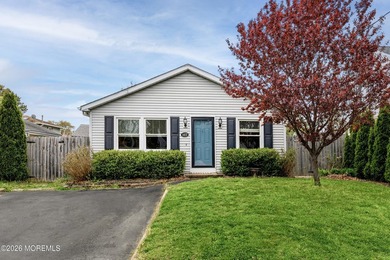 Beach Home Sale Pending in Wall, New Jersey