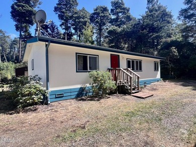 Beach Home Sale Pending in Fort Bragg, California