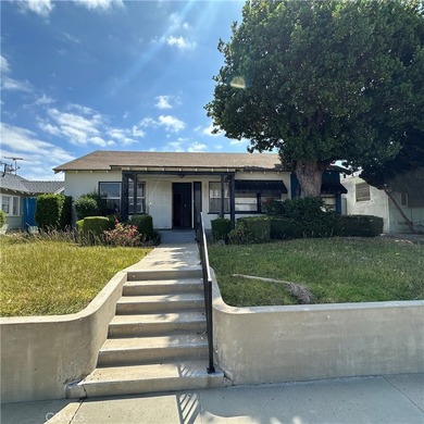 Beach Home For Sale in Long Beach, California