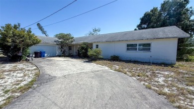 Beach Home Sale Pending in St. Petersburg, Florida